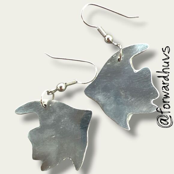 Pink Mother-of-Pearl Angelfish Earrings Iridescent Shell - Picture 2 of 5